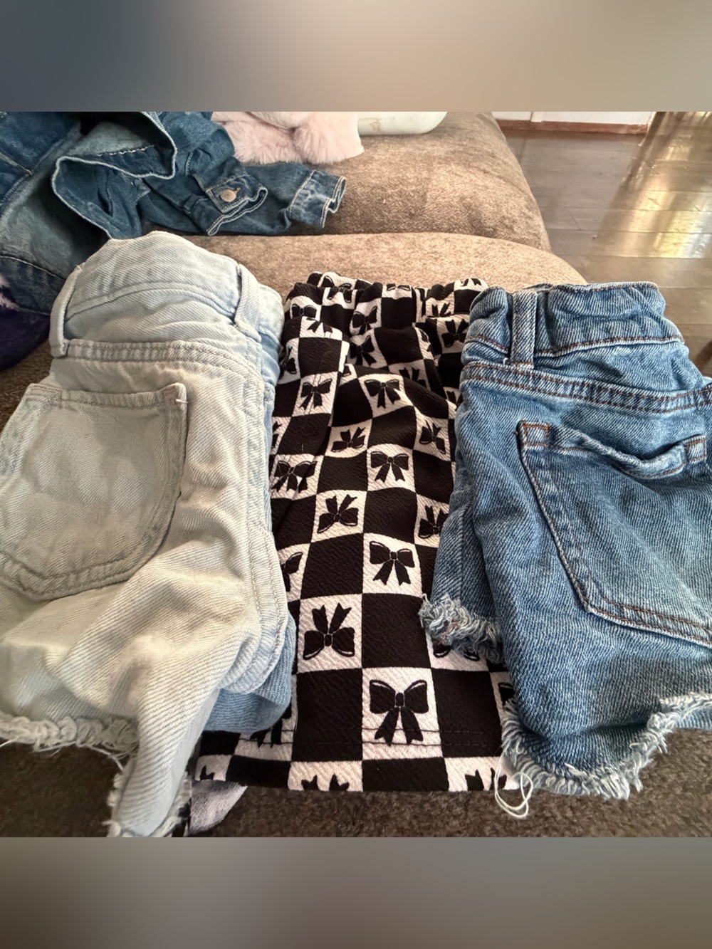 Cat & Jack Girls Denim and Black/White Bow Pattern Shorts Set